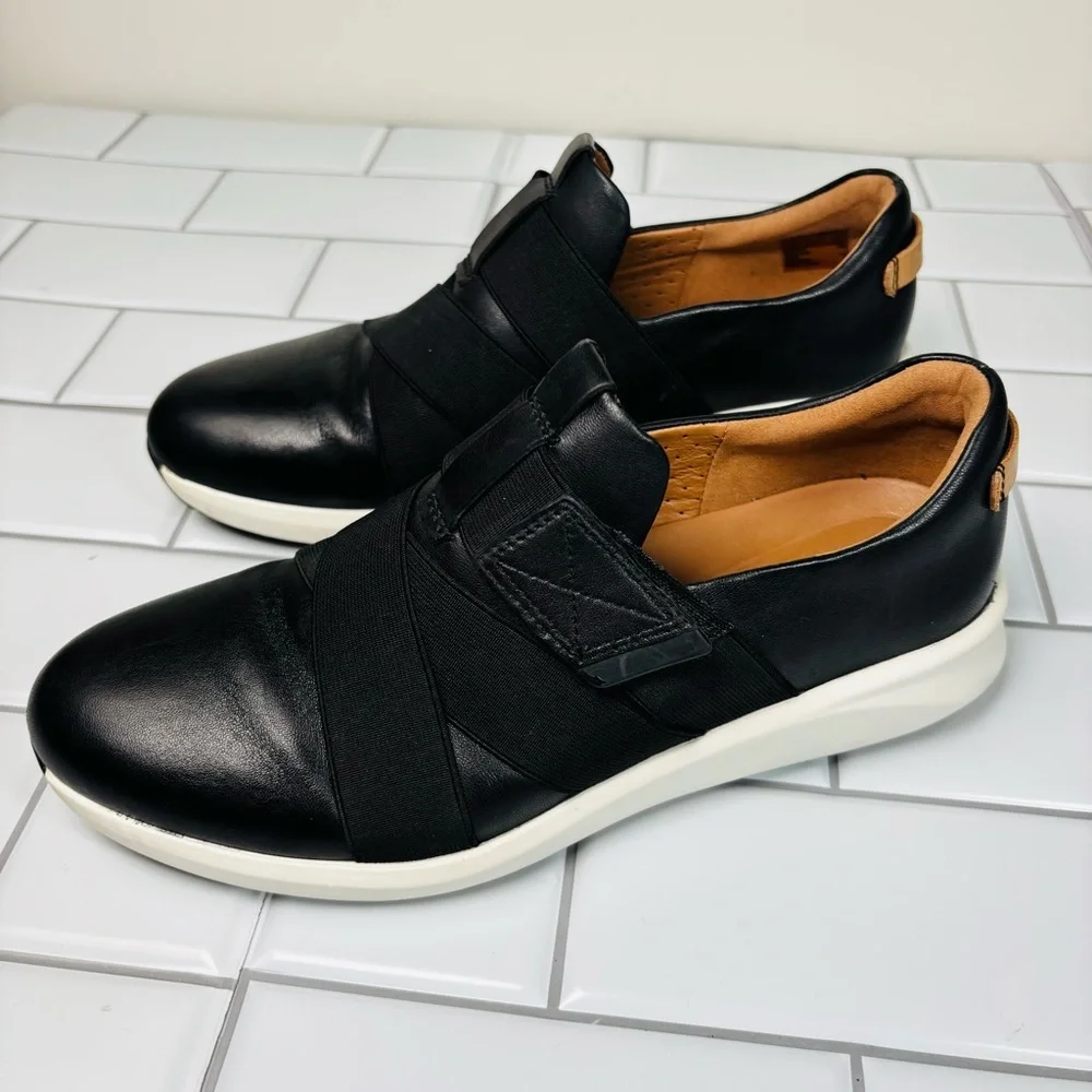 Clark’s Un Rio Strap Black Leather Slip-On Shoes 261456144070 - Picture 4 of 11